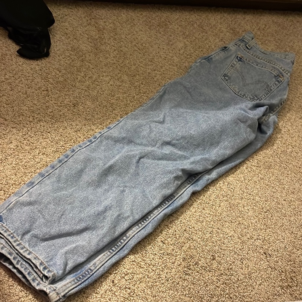 Levi jeans